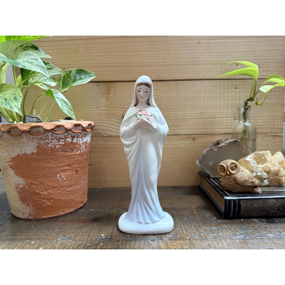 Vintage Enesco Madonna Figurine – White Porcelain with Pink Roses (7 Inch)